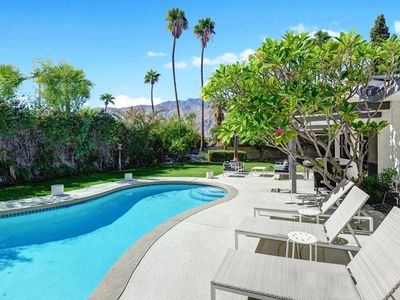 1031 E El Conquistador, Palm Springs, CA, 92262