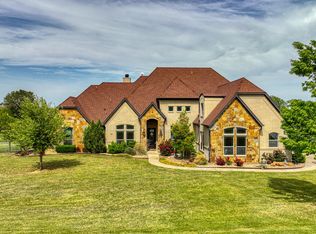 233 Pinnacle Peak Ln, Weatherford, TX 76087