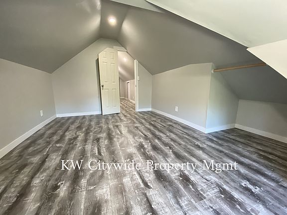 5th image of 2125 Mars Ave