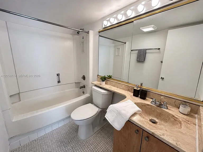 14301 N Kendall Dr #109B — Photo 27