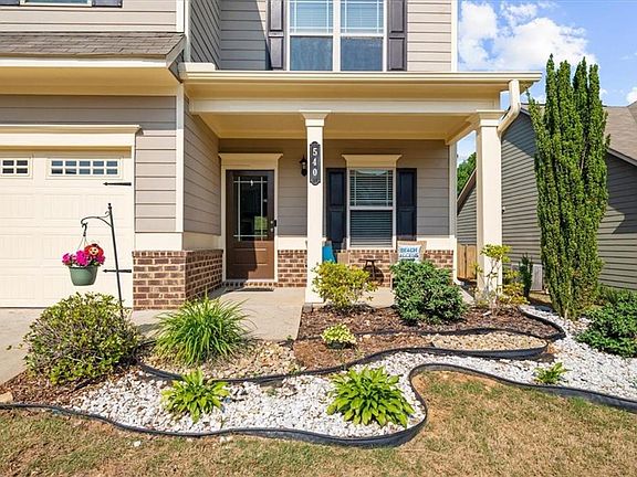 3rd image of 540 Country Ridge Dr
