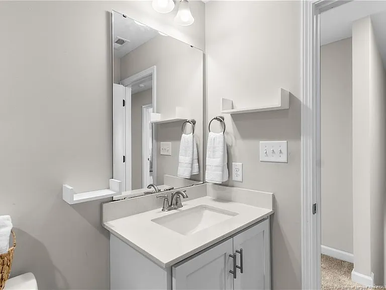 1319 Water Leaf Dr — Photo 36