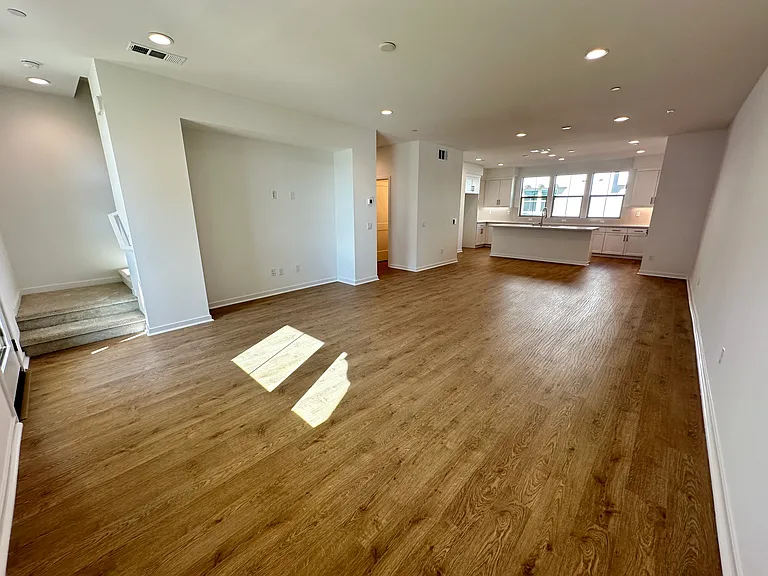 249 Averett Ct — Photo 19