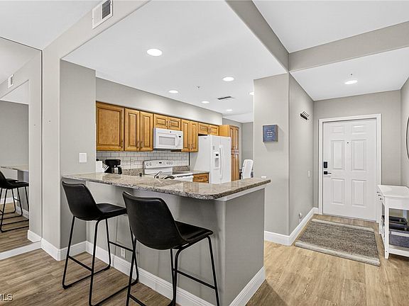 2nd image of 16461 Millstone Cir Unit 204