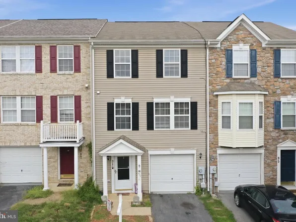 91 Dunlap Dr, Charles Town, WV 25414
