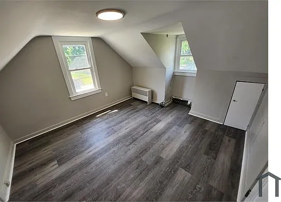 418 Main St #1 — Photo 8