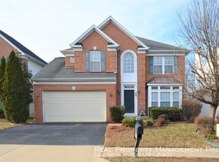 7885 Cranford Farm Cir, Lorton, VA 22079