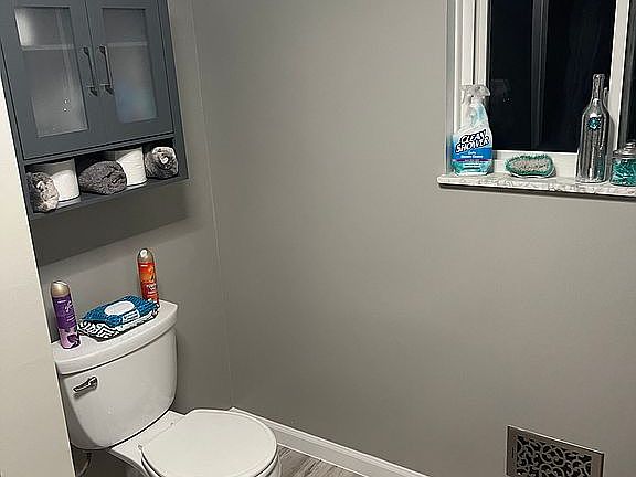2nd image of 8263 Vanden Dr
