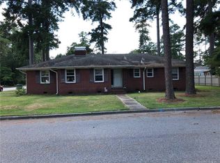 601 W 28th St, Lumberton, NC 28358