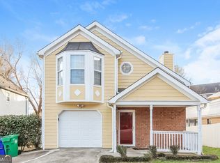 4989 Saxony Ct, Stone Mountain, GA 30083