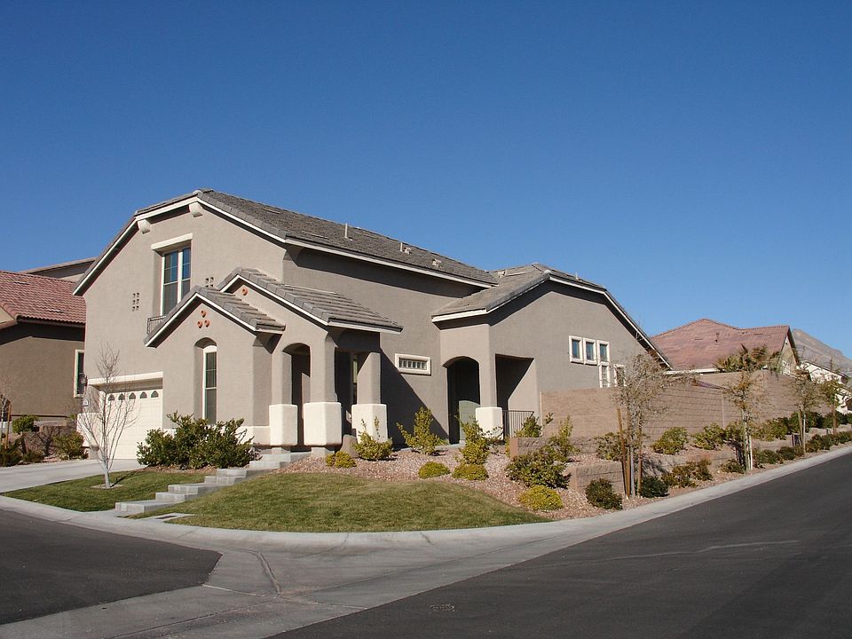 Front Corner Lot