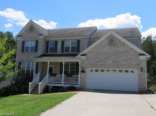 120 Oakmont Ln, King, NC 27021