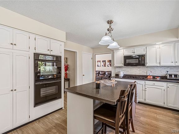 5th image of 705 Sara Ct