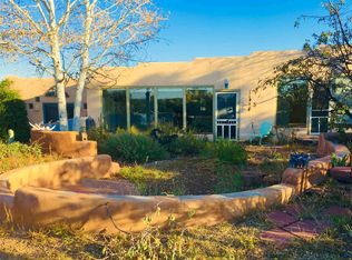 2 Vista Grande Cir, Santa Fe, NM 87508