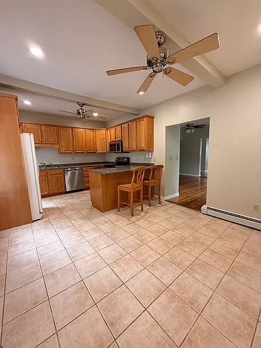 63 Maple St #102 Photo 1