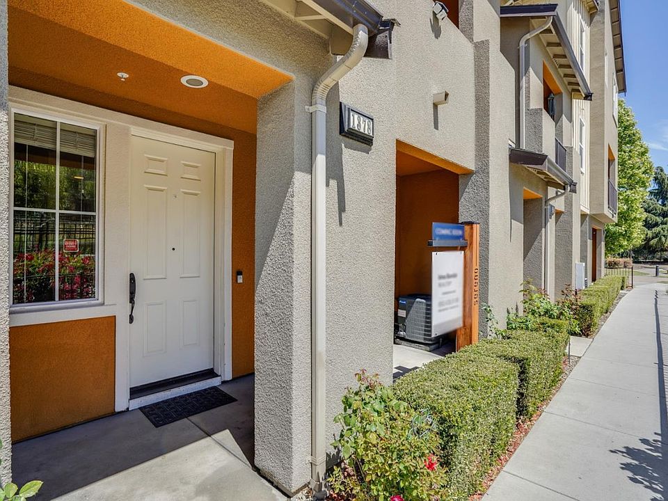 1st image of 1378 Nestwood Way