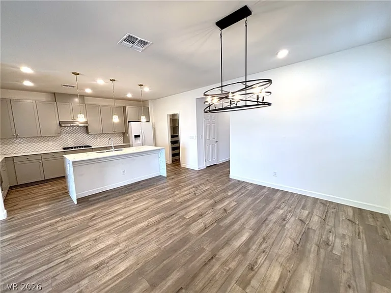 8948 Marigold Creek St — Photo 12