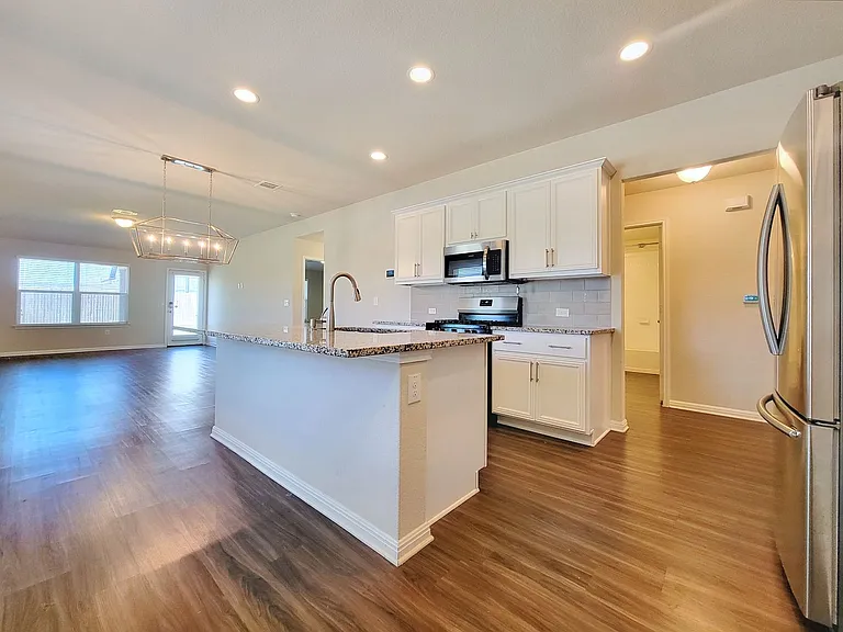 1308 Fairhaven Gtwy — Photo 10
