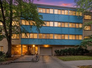 737 Ridge Ave APT 2H, Evanston, IL 60202