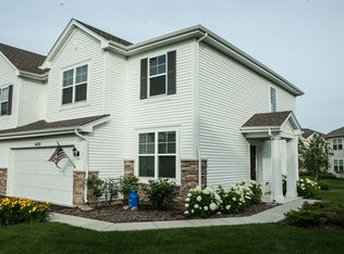 1409 Isle Royale Ct, Hampshire, IL 60140