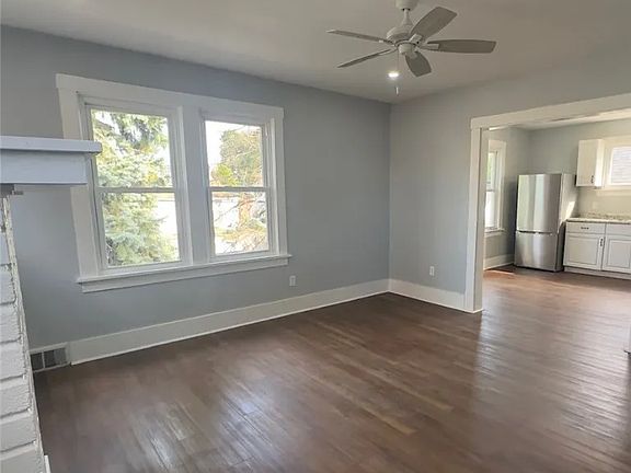 4th image of 1714 Sumac St Unit 2