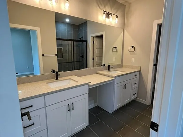 5910 Chiefs Ave — Photo 13