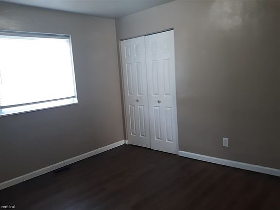2nd image of 275 Medford St