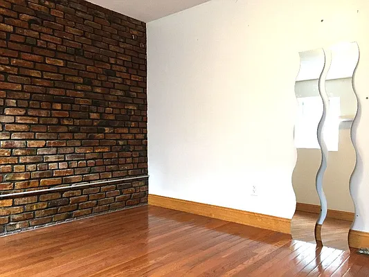 Rented by Level Group | media 30