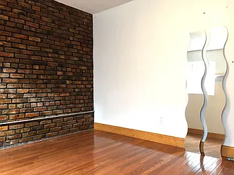 Rented by Level Group