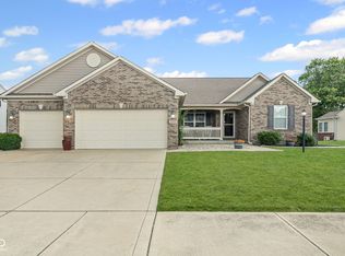 6896 Wilmot Ln, Avon, IN 46123