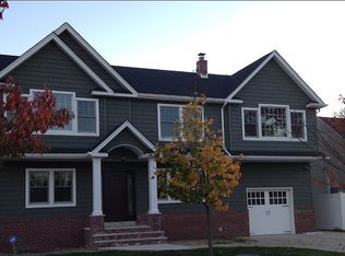 156 Toronto Ave, Massapequa, NY 11758