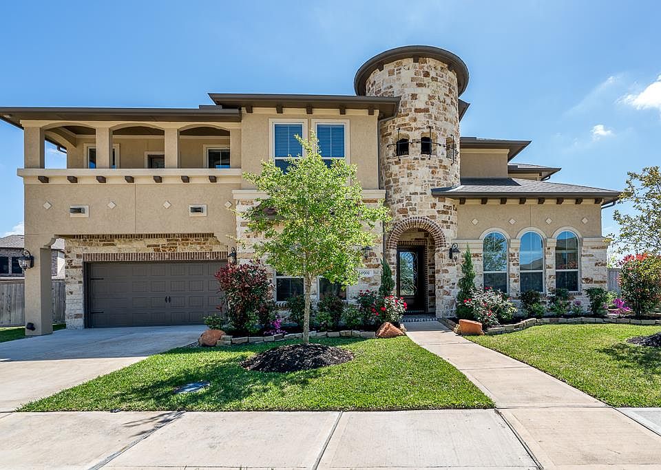 1st image of 9702 Luna Springs Ln