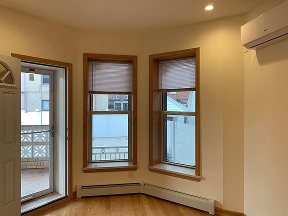 5th image of 1874 W 8th St #1FF