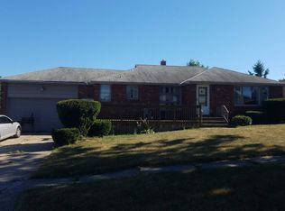 15 Parkview Ter, Cheektowaga, NY 14225