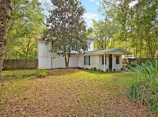 1868 United Dr, Huger, SC 29450