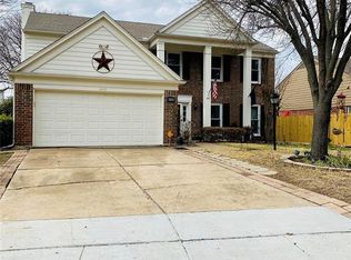 4455 Mercer St, Grand Prairie, TX 75052