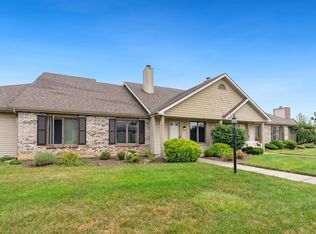 7911 Harrisburg Ln, Fort Wayne, IN 46835