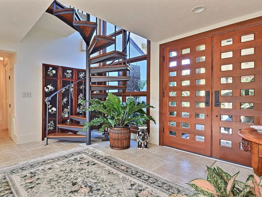 3 bed, 3165 sqft, $15,000 — Photo 3