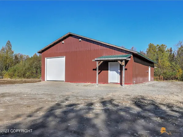 16283 E Kashwitna Rd, Talkeetna, AK 99676
