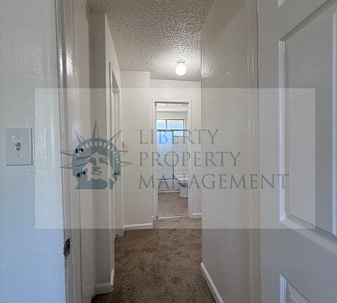 5th image of 2512 Bristol Ave