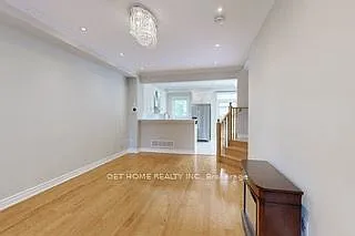 48 Goldenwood Cres — Photo 7