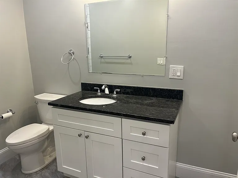45 Spring St #13 — Photo 13