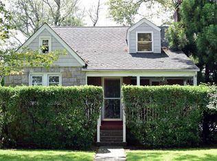 50 Shepherd St, Rockville Centre, NY 11570