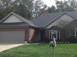 9017 Split Willow Dr, Louisville, KY 40214