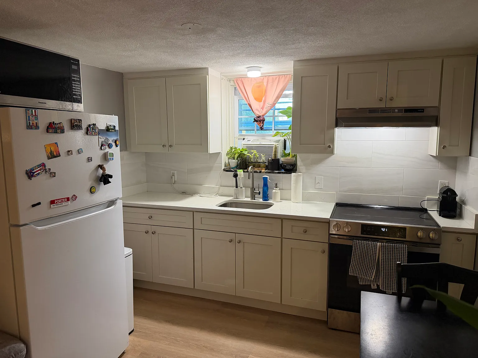 1 bed, 1000 sqft, $2,100 — Photo 4