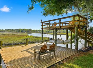 1636 Hammock Cir W, Jacksonville, FL 32225