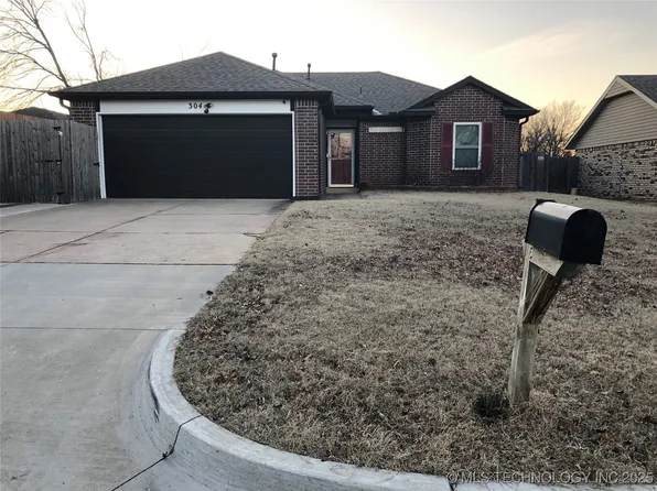 304 N Joanna, Catoosa, OK 74015