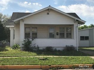 319 N Lincoln Ave, Ellsworth, KS 67439