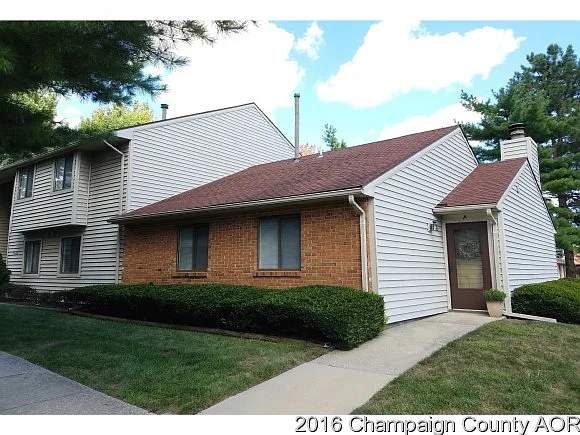 1611 Lyndhurst Dr APT D photo 1
