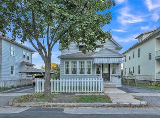 13 Frank St, Worcester, MA 01604